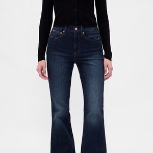 Gap “70s High Rise Flare” Jeans - Size 12/31 Short